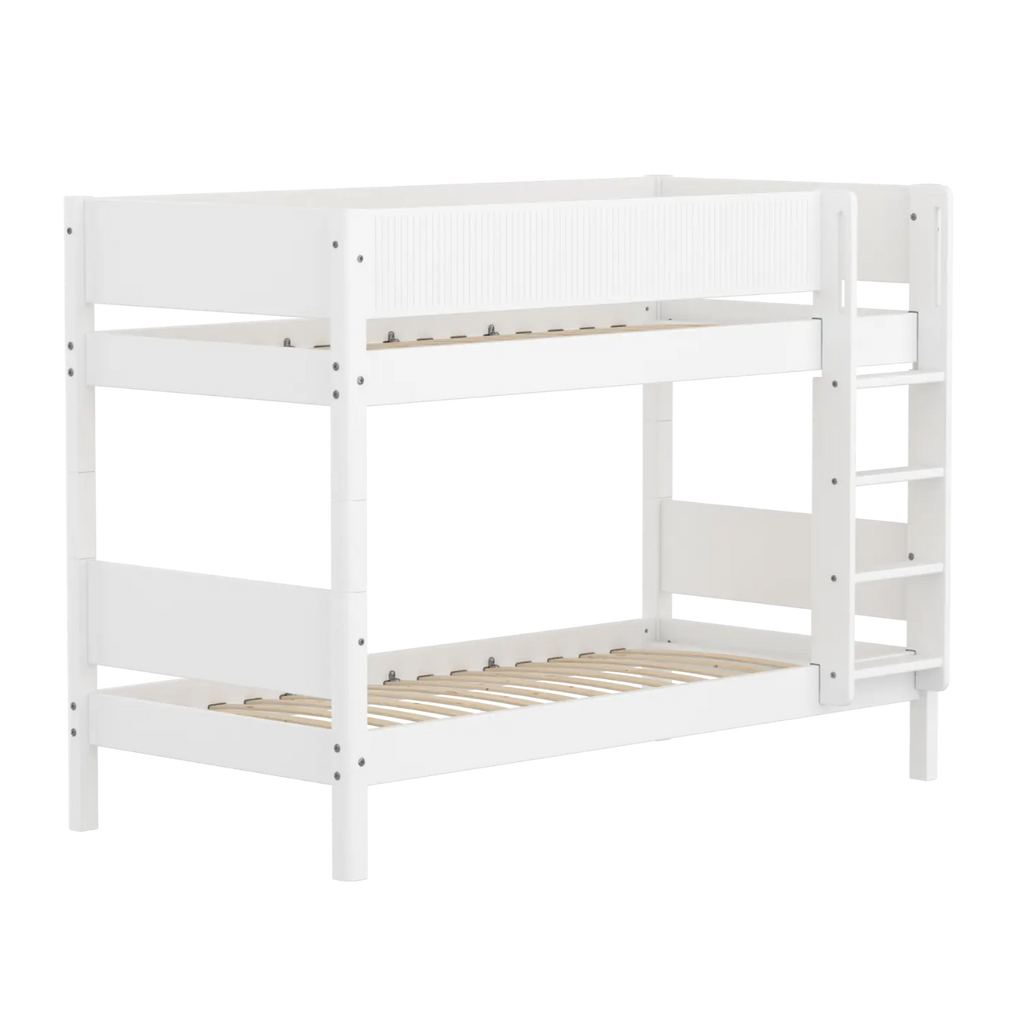 Lit superposé 154 cm avec échelle et barrière de sécurité, 90x200 cm, Blanc