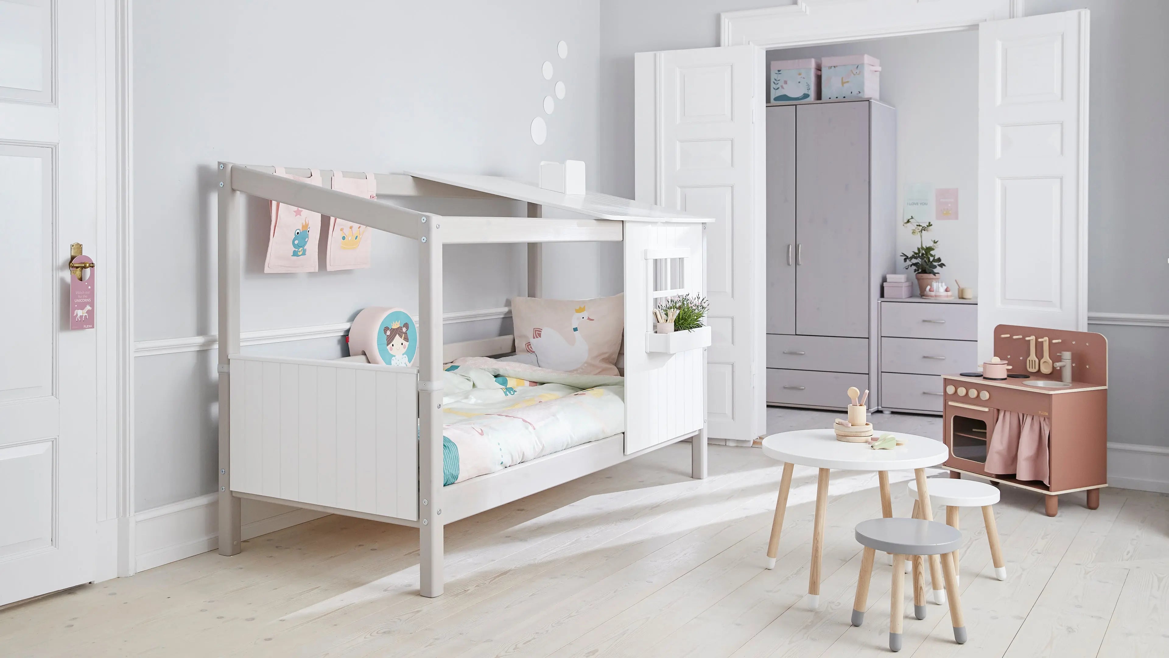 Lit simple avec 1/2 maison, 90x200 cm, Blanc/Gris
