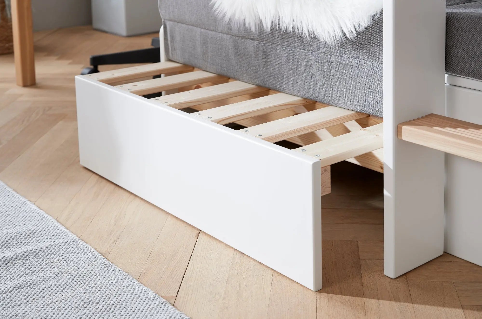 Lit mezzanine 184 cm avec canapé, bureau, échelle et barrière de sécurité, 90x200 cm, Blanc/Chêne