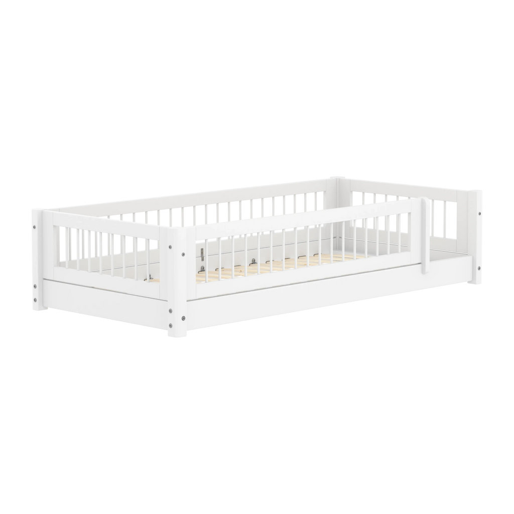 Lit Montessori avec barreaux et barrière de sécurité, 90x200 cm, Blanc