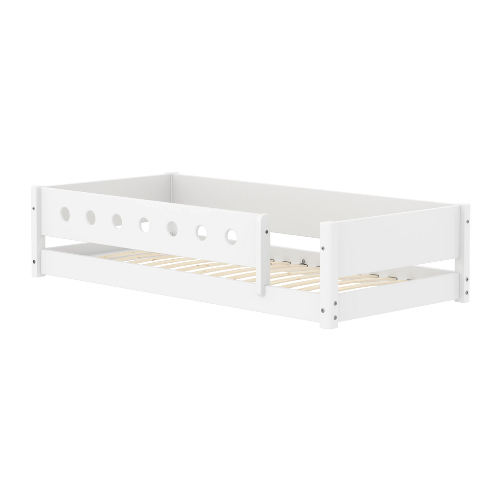 Lit Montessori avec barrière de sécurité avant, 90x200 cm, Blanc